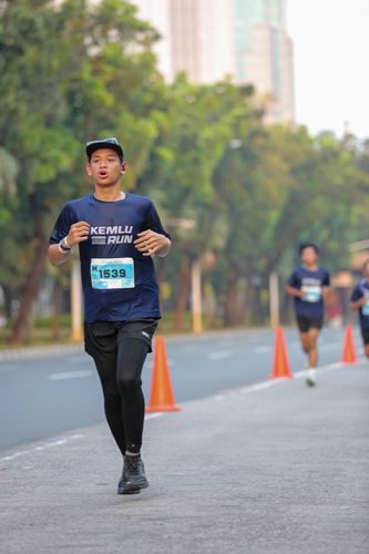 Race photo from KEMLU RUN 2025