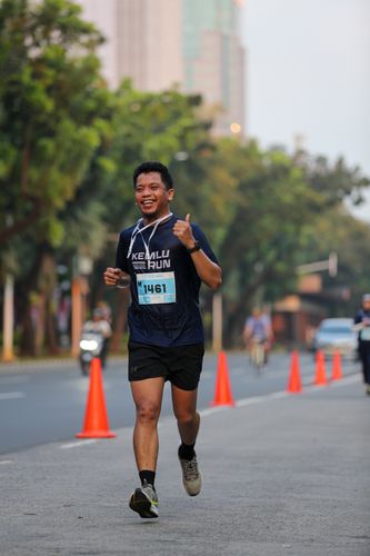 Race photo from KEMLU RUN 2025