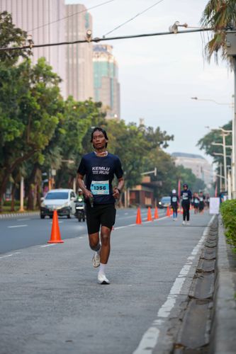Race photo from KEMLU RUN 2025
