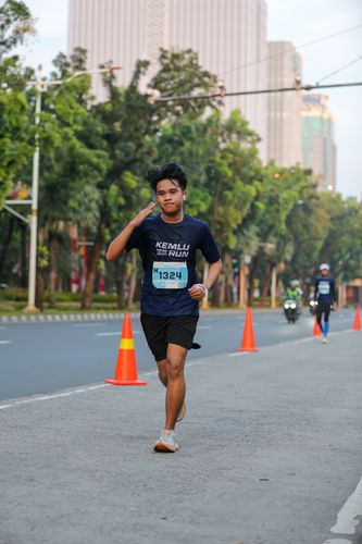 Race photo from KEMLU RUN 2025