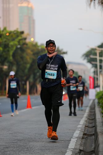 Race photo from KEMLU RUN 2025
