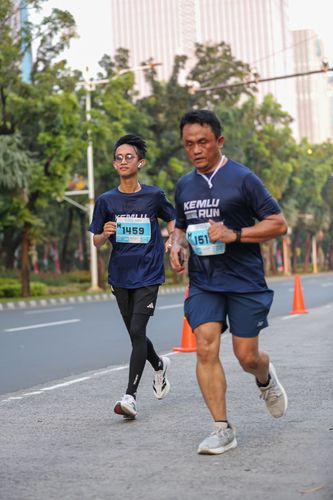 Race photo from KEMLU RUN 2025