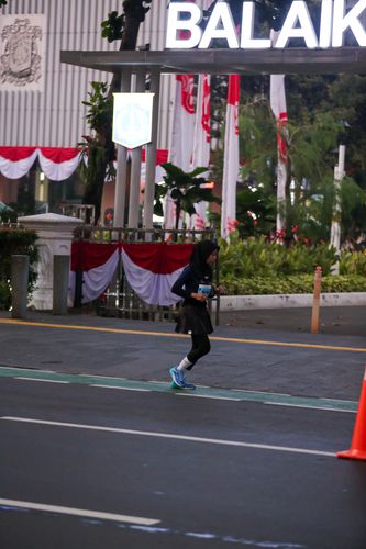Race photo from KEMLU RUN 2025