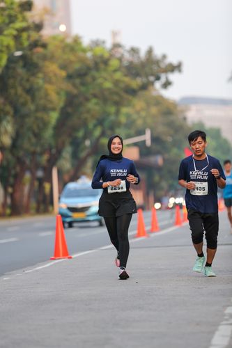 Race photo from KEMLU RUN 2025