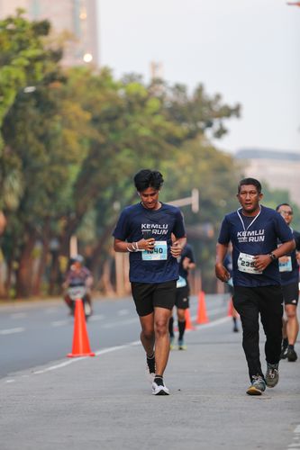 Race photo from KEMLU RUN 2025