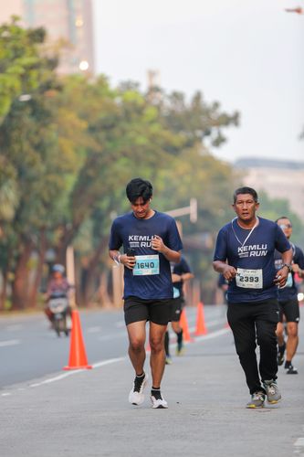 Race photo from KEMLU RUN 2025