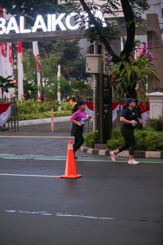 Race photo from KEMLU RUN 2025