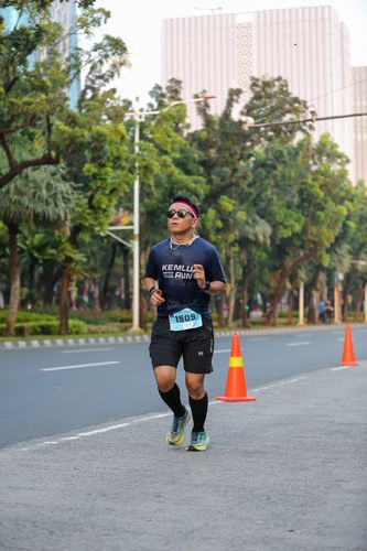 Race photo from KEMLU RUN 2025