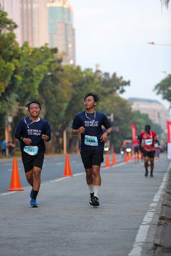 Race photo from KEMLU RUN 2025