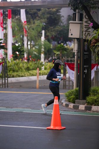 Race photo from KEMLU RUN 2025