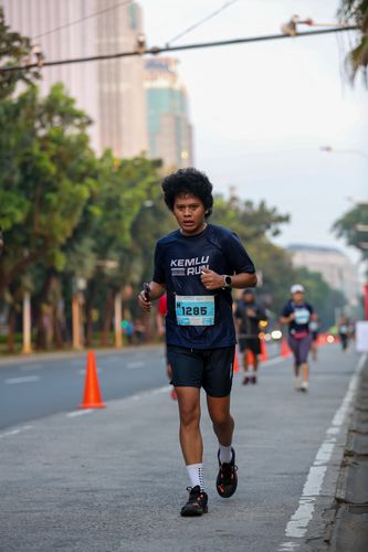 Race photo from KEMLU RUN 2025