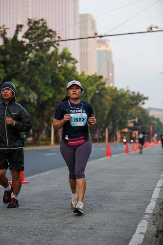 Race photo from KEMLU RUN 2025