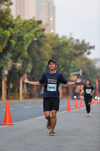 Race photo from KEMLU RUN 2025