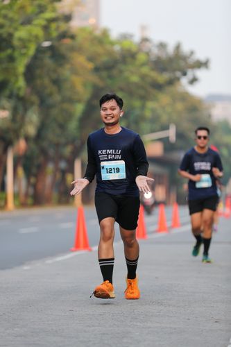Race photo from KEMLU RUN 2025