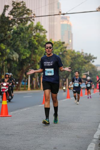 Race photo from KEMLU RUN 2025