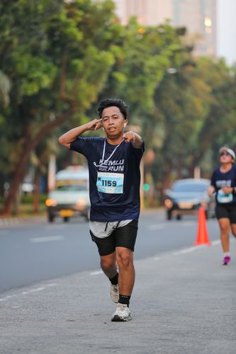 Race photo from KEMLU RUN 2025