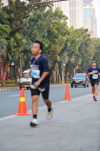 Race photo from KEMLU RUN 2025