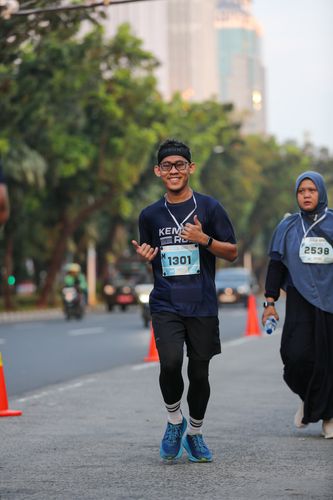 Race photo from KEMLU RUN 2025