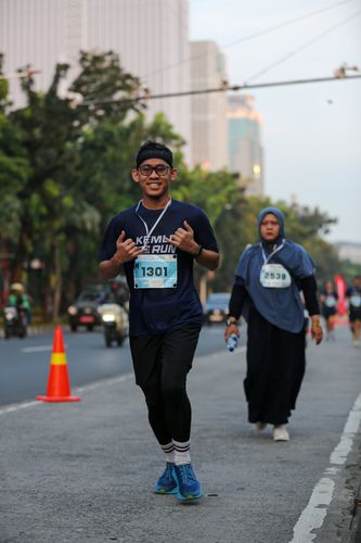 Race photo from KEMLU RUN 2025