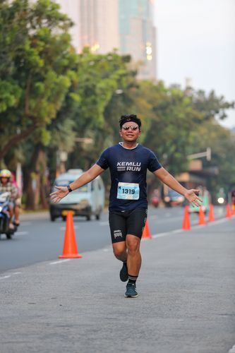 Race photo from KEMLU RUN 2025