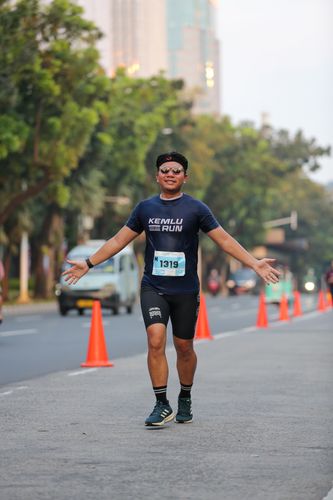 Race photo from KEMLU RUN 2025