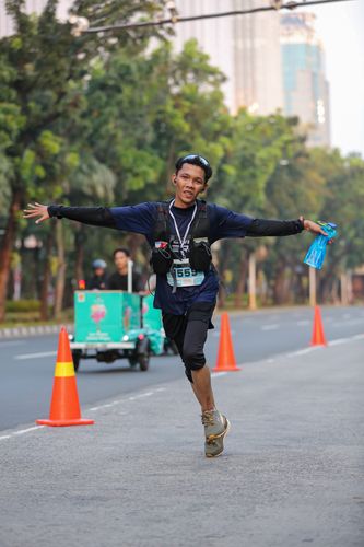 Race photo from KEMLU RUN 2025