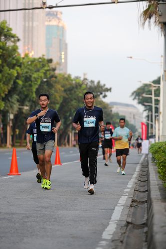 Race photo from KEMLU RUN 2025