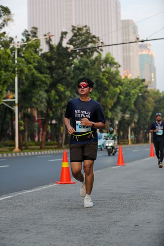 Race photo from KEMLU RUN 2025