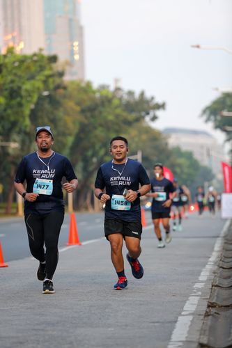 Race photo from KEMLU RUN 2025