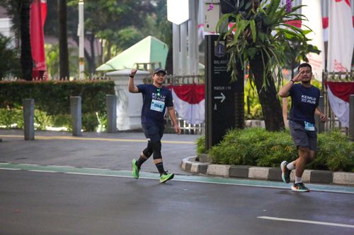 Race photo from KEMLU RUN 2025