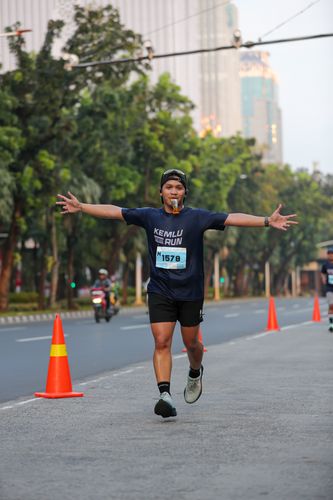 Race photo from KEMLU RUN 2025