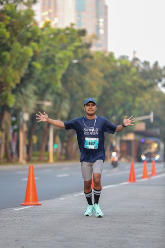 Race photo from KEMLU RUN 2025