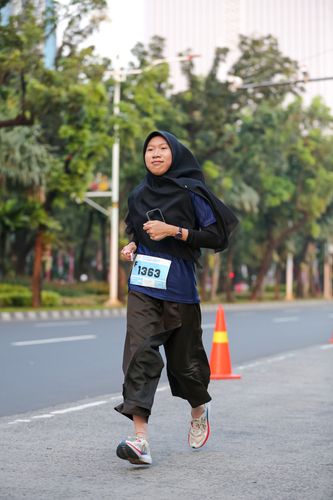 Race photo from KEMLU RUN 2025