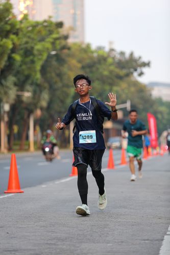 Race photo from KEMLU RUN 2025