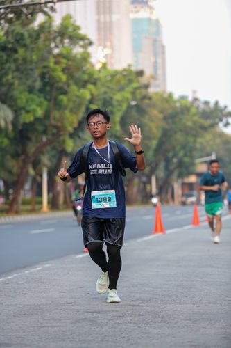 Race photo from KEMLU RUN 2025