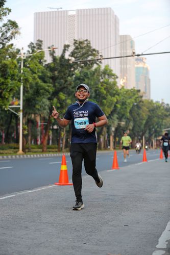 Race photo from KEMLU RUN 2025
