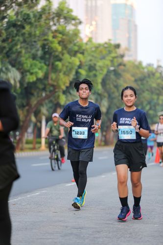 Race photo from KEMLU RUN 2025