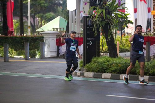 Race photo from KEMLU RUN 2025