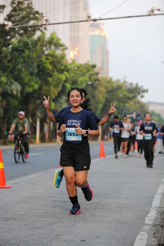 Race photo from KEMLU RUN 2025