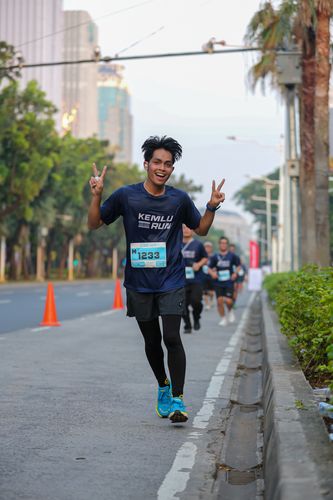 Race photo from KEMLU RUN 2025