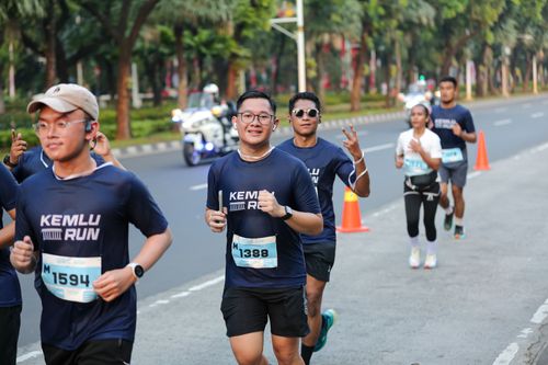 Race photo from KEMLU RUN 2025