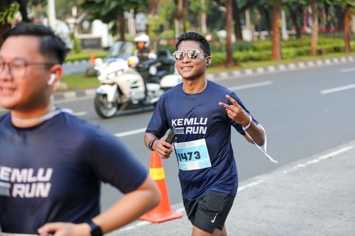 Race photo from KEMLU RUN 2025