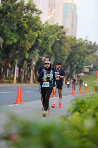 Race photo from KEMLU RUN 2025