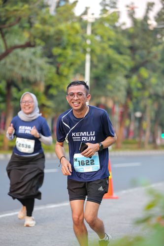 Race photo from KEMLU RUN 2025