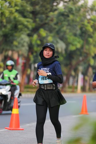 Race photo from KEMLU RUN 2025