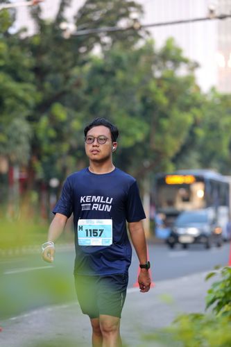 Race photo from KEMLU RUN 2025