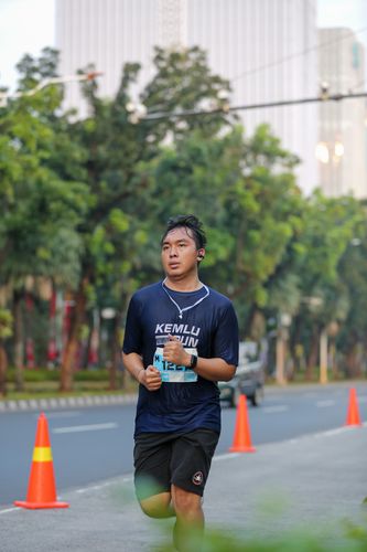 Race photo from KEMLU RUN 2025