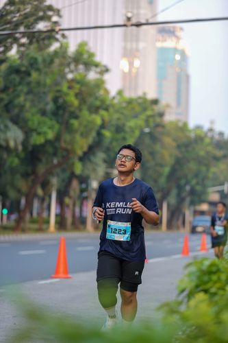 Race photo from KEMLU RUN 2025
