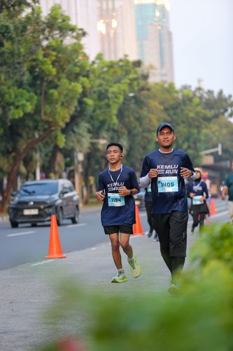 Race photo from KEMLU RUN 2025