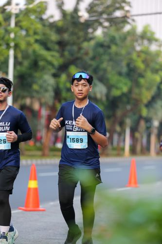 Race photo from KEMLU RUN 2025